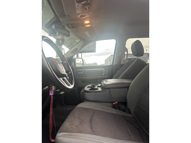Photo of 2018 Gray RAM 1500