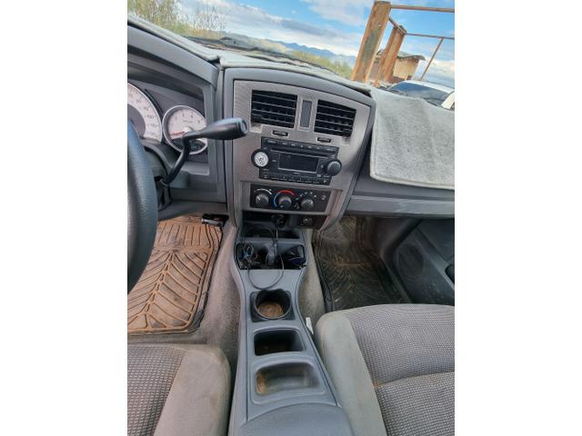 Photo of 2007 Silver Dodge Dakota