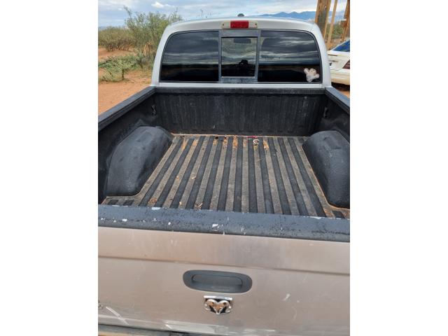 Photo of 2007 Silver Dodge Dakota