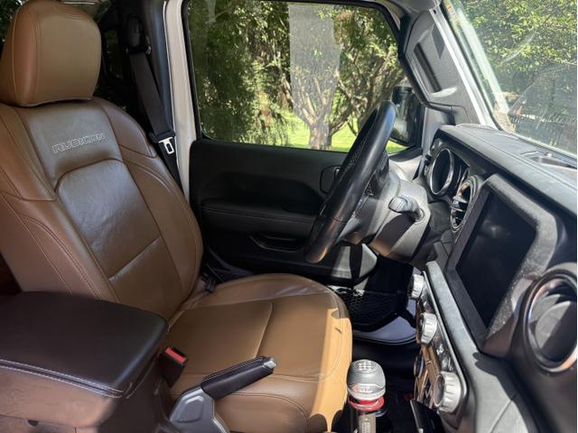 Photo of 2021 White Jeep Wrangler Unlimited