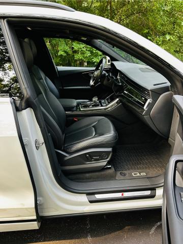 Photo of 2020 White Audi Q8