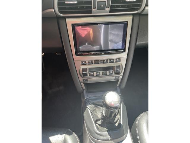 Photo of 2006 Gray Porsche 911