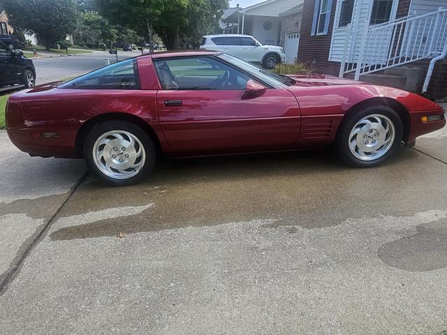 Photo of 1994 Red Chevrolet Corvette