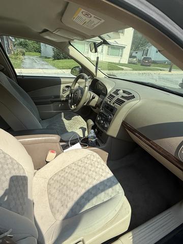 Photo of 2005 Green Chevrolet Malibu