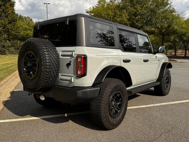 Photo of 2022 Gray Ford Bronco