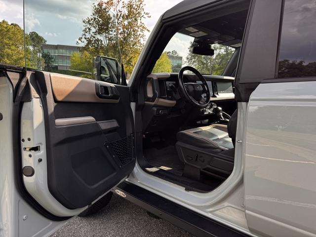 Photo of 2022 Gray Ford Bronco