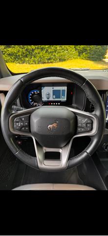 Photo of 2022 Gray Ford Bronco