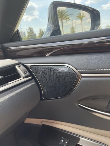 Photo of 2019 Beige Lexus ES 300h
