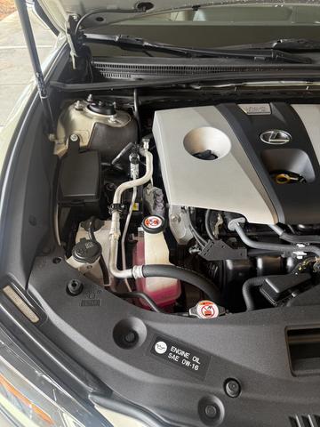 Photo of 2019 Beige Lexus ES 300h