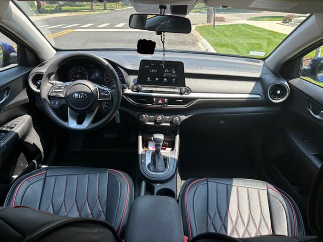 Photo of 2021 Blue Kia Forte