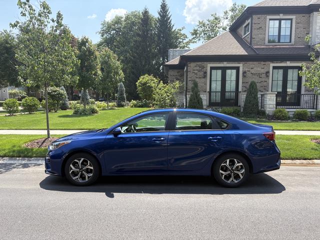Photo of 2021 Blue Kia Forte