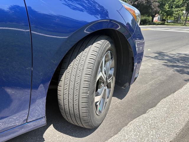 Photo of 2021 Blue Kia Forte