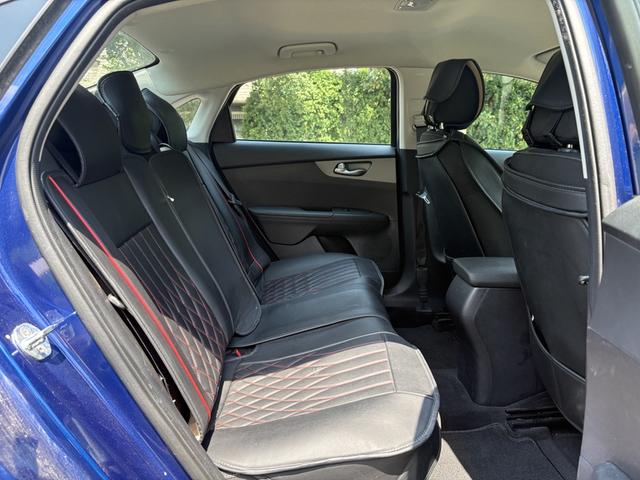 Photo of 2021 Blue Kia Forte