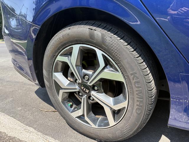 Photo of 2021 Blue Kia Forte