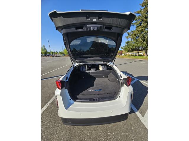 Photo of 2021 White Toyota Prius Prime