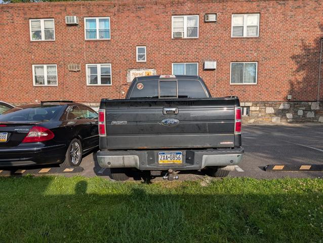 Photo of 2014 Black Ford F-150