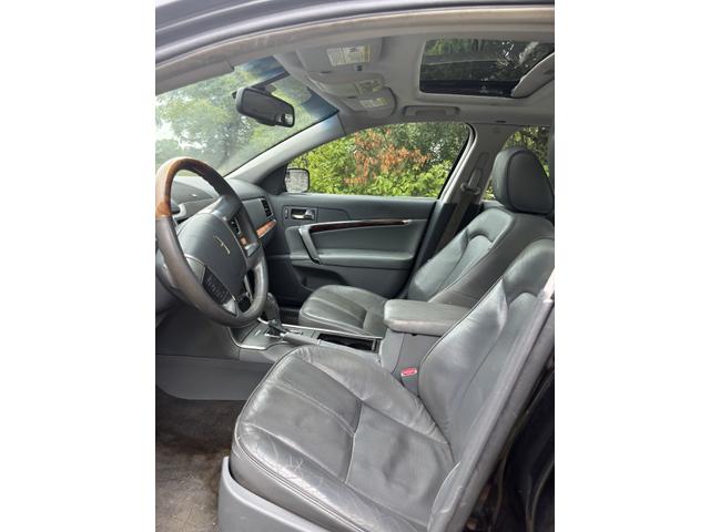 Photo of 2010 Black Lincoln MKZ