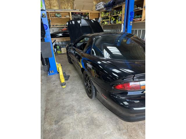 Photo of 2002 Black Chevrolet Camaro