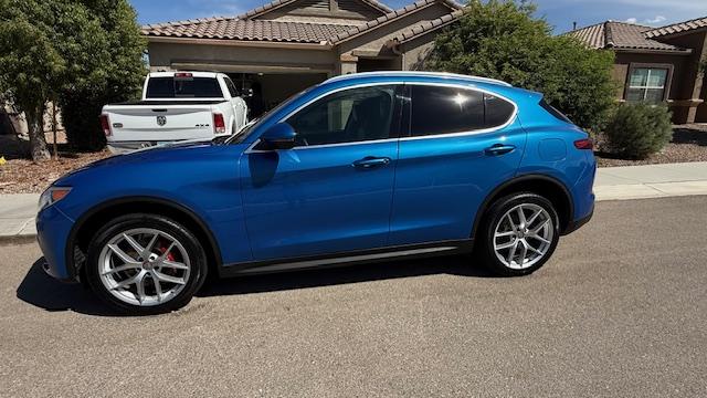 Photo of 2019 Blue Alfa Romeo Stelvio