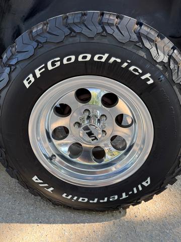 Photo of 2005 Black Jeep Wrangler