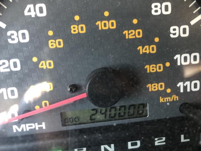 Photo of 1999 White Toyota 4Runner