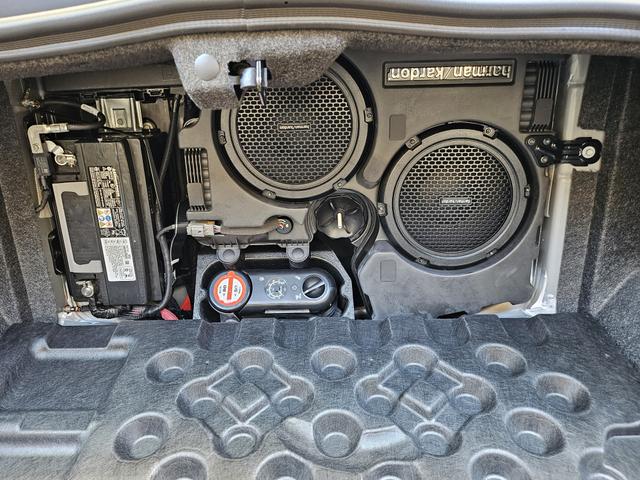 Photo of 2022 Gray Dodge Challenger