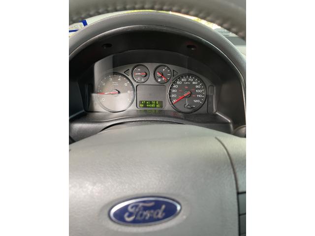 Photo of 2007 Silver Ford Freestyle