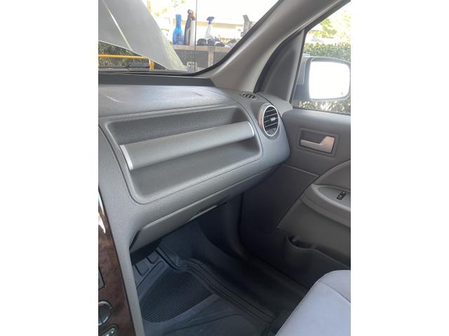 Photo of 2007 Silver Ford Freestyle