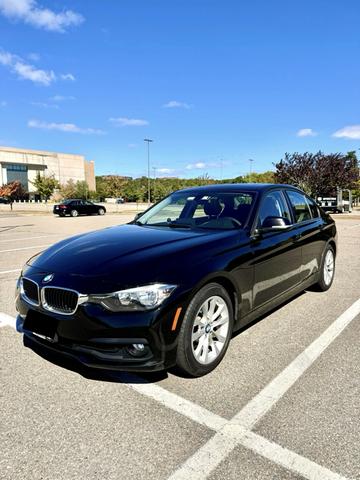 Photo of 2016 Black BMW 320