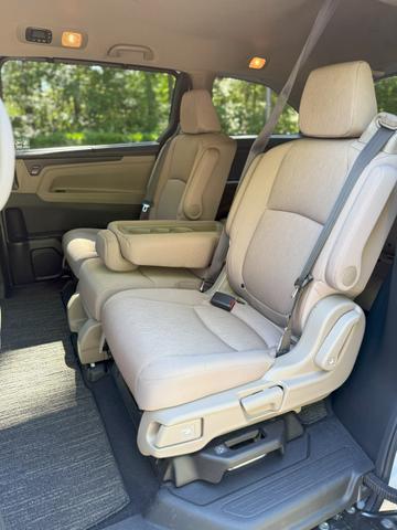 Photo of 2022 White Honda Odyssey