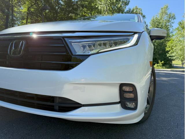Photo of 2022 White Honda Odyssey