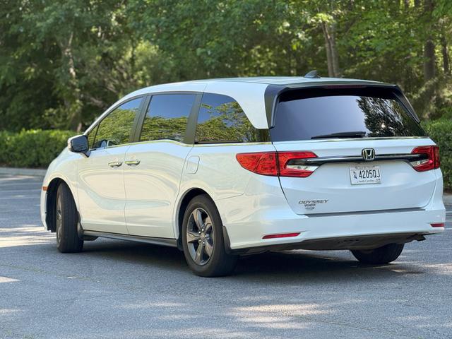 Photo of 2022 White Honda Odyssey