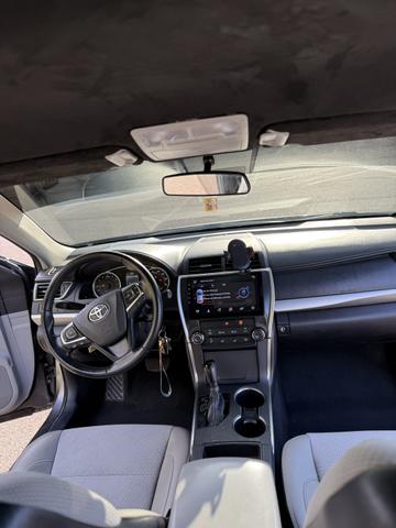 Photo of 2016 Gray Toyota Camry