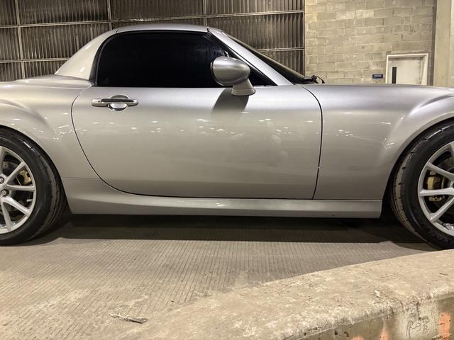 Photo of 2010 Silver Mazda MX-5 Miata