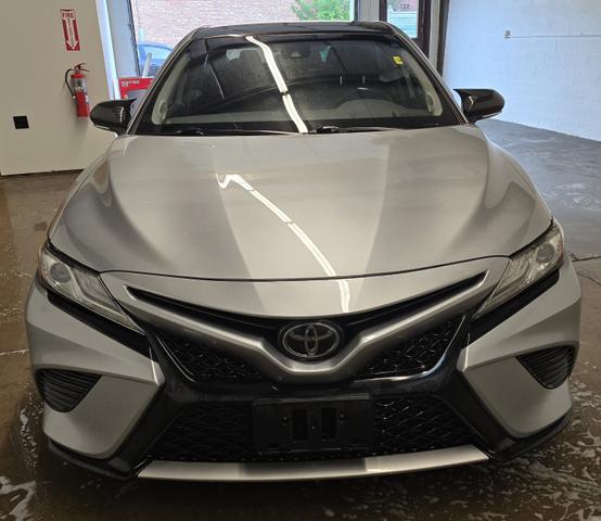 Photo of 2019 Silver Toyota Camry