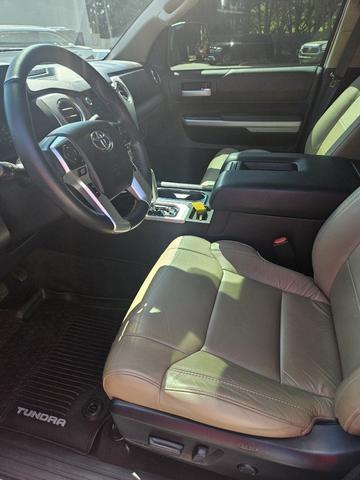 Photo of 2021 White Toyota Tundra