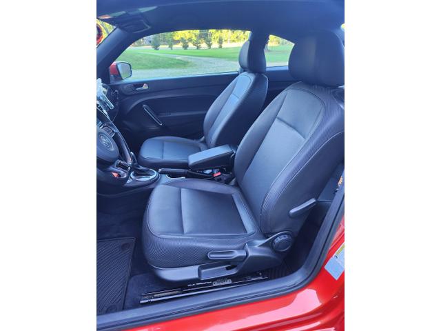 Photo of 2018 Orange Volkswagen Beetle
