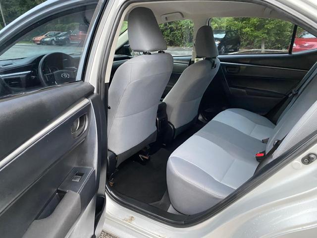 Photo of 2015 Silver Toyota Corolla