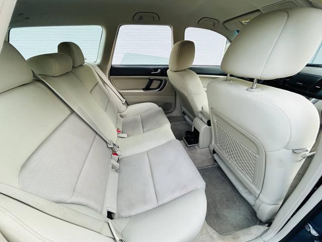 Photo of 2007 Blue Subaru Outback