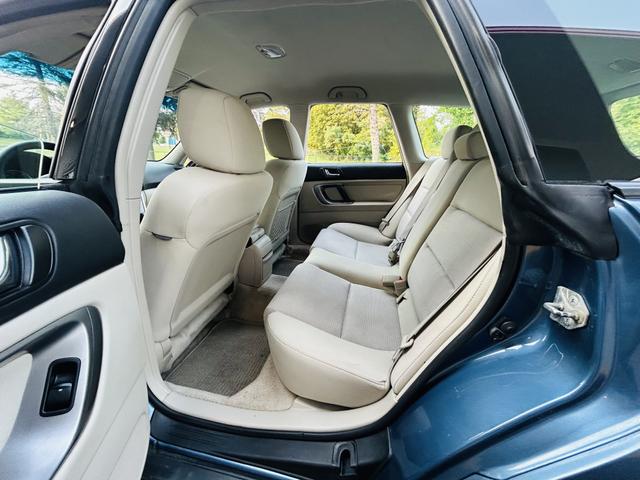 Photo of 2007 Blue Subaru Outback