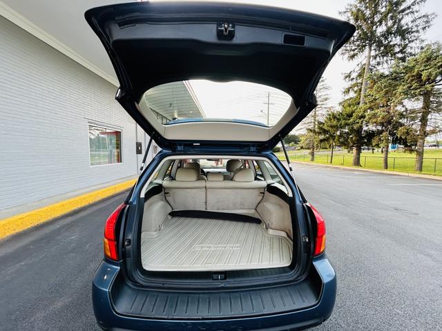 Photo of 2007 Blue Subaru Outback