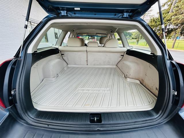 Photo of 2007 Blue Subaru Outback
