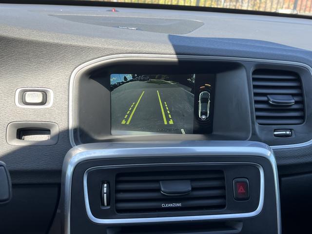 Photo of 2017 Blue Volvo S60 Inscription