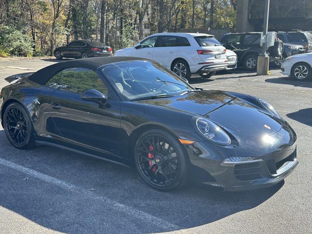 Photo of 2015 Black Porsche 911