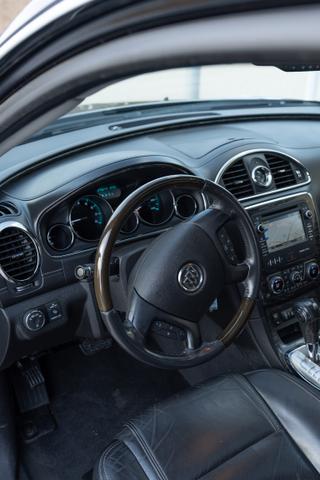 Photo of 2014 Black Buick Enclave