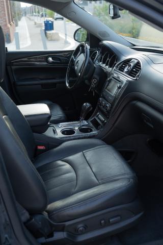 Photo of 2014 Black Buick Enclave