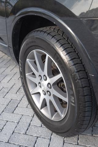 Photo of 2014 Black Buick Enclave