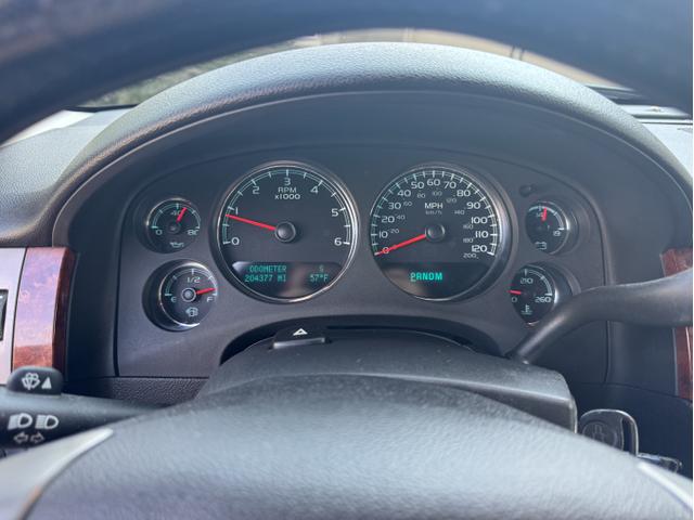 Photo of 2011 Brown Chevrolet Suburban