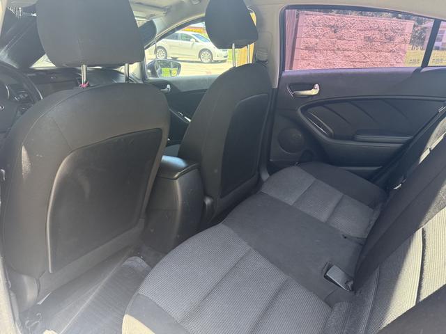 Photo of 2017 Blue Kia Forte