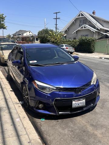 Photo of 2014 Blue Toyota Corolla